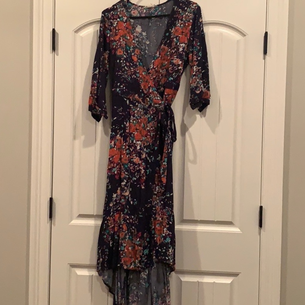 Love Stitch floral midi dress